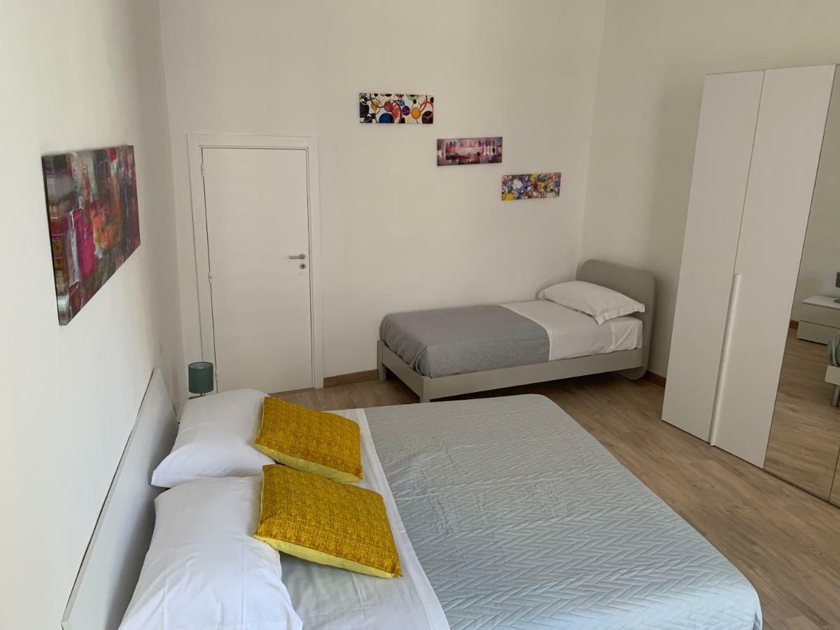 Casa Vacanze La Piazzetta 那不勒斯 外观 照片